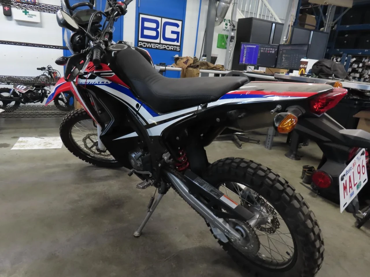 EB1428
